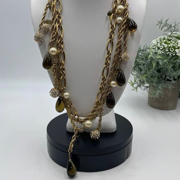 J. Crew Gold Tone Triple Strand Topaz Teardrop Glass White‎ Faux Pearl Necklace - Picture 1 of 12